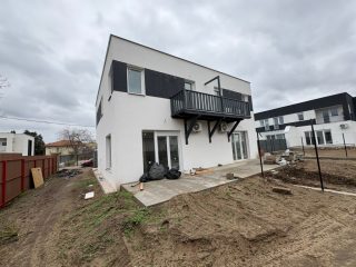 Eladó 205 m²-escsaládi ház XVIII. Kerület (Almáskert) , Almáskert: 250'000'000 Ft