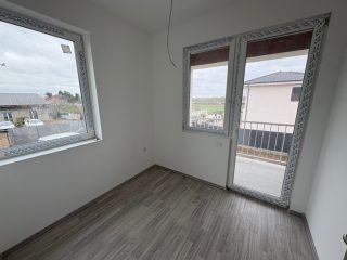 Eladó 140 m²-esikerház XVIII. Kerület (Almáskert) , Almáskert: 140'000'000 Ft