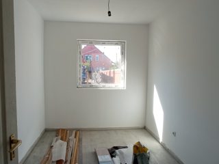 Eladó 150 m²-escsaládi ház XVIII. Kerület (Bélatelep) , Csendes mellékutcában: 165'000'000 Ft