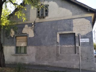 Eladó 157 m²-escsaládi ház XVIII. Kerület (Bókaytelep) , Baross utca utca: 97'000'000 Ft