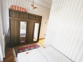 Kiadó 110 m²-escsaládi ház XVIII. Kerület (Bókaytelep) , Batthyány Lajos utca: 320'000 Ft