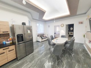 Eladó 80 m²-escsaládi ház XVIII. Kerület (Bókaytelep) , Bókaytelep: 104'900'000 Ft