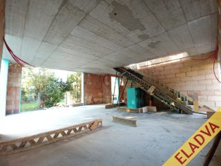 Eladó 64 m²-estársasházi lakás XVIII. Kerület (Bókaytelep) , LAJOS utca: 77'990'000 Ft