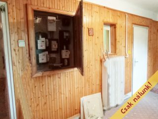 Eladó 180 m²-escsaládi ház XVIII. Kerület (Bókaytelep) , Madarász utca: 95'000'000 Ft