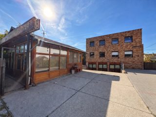 Kiadó 390 m²-escsaládi ház XVIII. Kerület (Bókaytelep) , Üllői út: 1'500'000 Ft