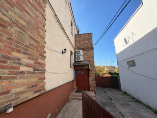 Kiadó 390 m²-escsaládi ház XVIII. Kerület (Bókaytelep) , Üllői út: 1'500'000 Ft