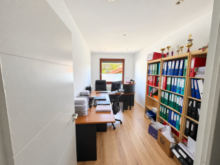 Kiadó 390 m²-escsaládi ház XVIII. Kerület (Bókaytelep) , Üllői út: 1'500'000 Ft