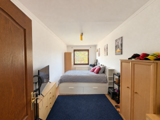 Kiadó 390 m²-escsaládi ház XVIII. Kerület (Bókaytelep) , Üllői út: 1'500'000 Ft