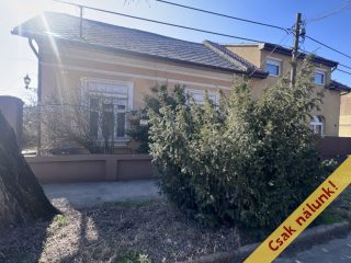 Eladó 100 m²-escsaládi ház XVIII. Kerület (Bókaytelep) , Wlassics Gy. utca: 111'000'000 Ft