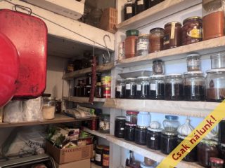 Eladó 100 m²-escsaládi ház XVIII. Kerület (Bókaytelep) , Wlassics Gy. utca: 111'000'000 Ft