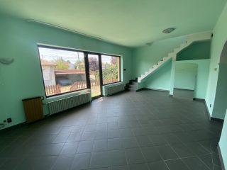 Eladó 155 m²-escsaládi ház XVIII. Kerület (Erzsébettelep) , Előd utca: 139'000'000 Ft