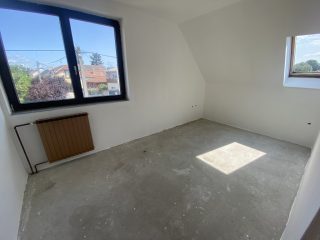 Eladó 155 m²-escsaládi ház XVIII. Kerület (Erzsébettelep) , Előd utca: 139'000'000 Ft