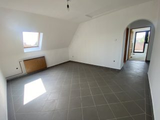 Eladó 155 m²-escsaládi ház XVIII. Kerület (Erzsébettelep) , Előd utca: 139'000'000 Ft