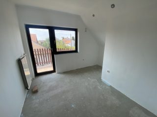 Eladó 155 m²-escsaládi ház XVIII. Kerület (Erzsébettelep) , Előd utca: 139'000'000 Ft