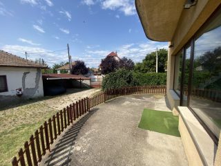 Eladó 155 m²-escsaládi ház XVIII. Kerület (Erzsébettelep) , Előd utca: 139'000'000 Ft