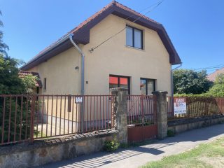 Eladó 155 m²-escsaládi ház XVIII. Kerület (Erzsébettelep) , Előd utca: 139'000'000 Ft