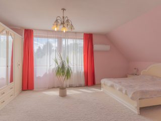 Eladó 240 m²-escsaládi ház XVIII. Kerület (Erzsébettelep) , Vállalkozásra is alkalmas: 195'000'000 Ft