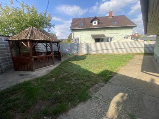 Eladó 173 m²-escsaládi ház XVIII. Kerület (Ferihegy) , Ferihegy: 94'900'000 Ft