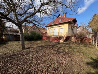 Eladó 150 m²-escsaládi ház XVIII. Kerület (Ferihegy) , Ferihegy: 109'900'000 Ft