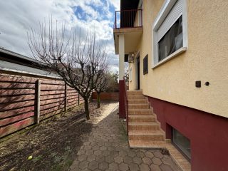 Eladó 150 m²-escsaládi ház XVIII. Kerület (Ferihegy) , Ferihegy: 109'900'000 Ft