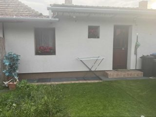 Eladó 40 m²-esikerház XVIII. Kerület (Ferihegy) , Győmrői út: 44'000'000 Ft