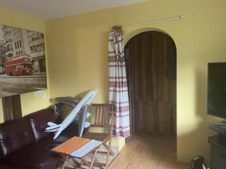 Eladó 40 m²-esikerház XVIII. Kerület (Ferihegy) , Győmrői út: 44'000'000 Ft