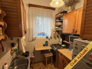Eladó 150 m²-escsaládi ház XVIII. Kerület (Ganzkertváros) , Háromszéki utca: 139'900'000 Ft