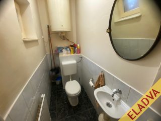 Eladó 120 m²-escsaládi ház XVIII. Kerület (Ganzkertváros) , Kerékkötő út: 154'900'000 Ft