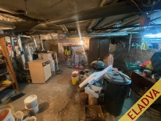 Eladó 120 m²-escsaládi ház XVIII. Kerület (Ganzkertváros) , Kerékkötő út: 154'900'000 Ft