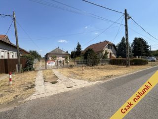 Eladó 105 m²-escsaládi ház XVIII. Kerület (Ganzkertváros) , Kerékkötő út: 115'000'000 Ft