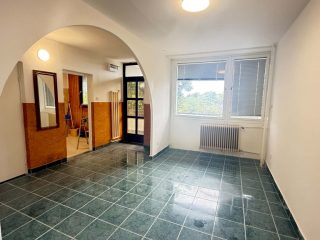 Kiadó 68 m²-estársasházi lakás XVIII. Kerület (Halmierdő) , Halmi út: 250'000 Ft
