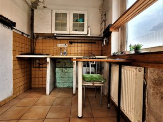 Eladó 33 m²-esházrész XVIII. Kerület (Kossuth Ferenc-telep) , Szélső utca: 33'000'000 Ft