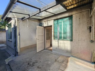 Eladó 52 m²-esházrész XVIII. Kerület (Kossuth Ferenc-telep) , Szélső utca: 49'990'000 Ft