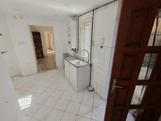 Eladó 52 m²-esházrész XVIII. Kerület (Kossuth Ferenc-telep) , Szélső utca: 49'990'000 Ft