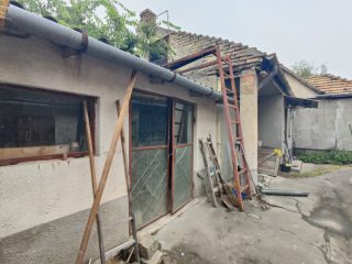 Eladó 52 m²-esházrész XVIII. Kerület (Kossuth Ferenc-telep) , Szélső utca: 49'990'000 Ft