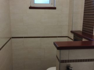 Eladó 280 m²-escsaládi ház XVIII. Kerület (Kossuth Ferenc-telep) , Újpéteritelep utca: 327'000'000 Ft