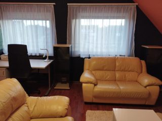 Eladó 280 m²-escsaládi ház XVIII. Kerület (Kossuth Ferenc-telep) , Újpéteritelep utca: 327'000'000 Ft