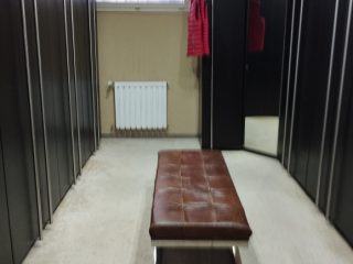 Eladó 280 m²-escsaládi ház XVIII. Kerület (Kossuth Ferenc-telep) , Újpéteritelep utca: 327'000'000 Ft