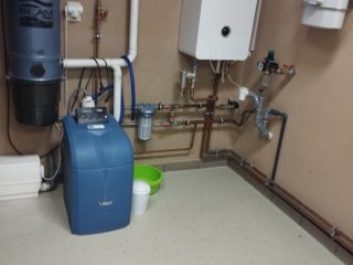 Eladó 280 m²-escsaládi ház XVIII. Kerület (Kossuth Ferenc-telep) , Újpéteritelep utca: 327'000'000 Ft