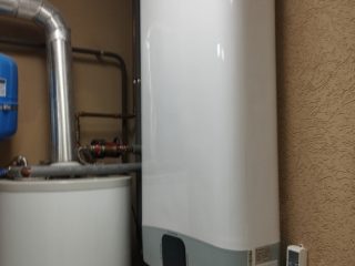 Eladó 280 m²-escsaládi ház XVIII. Kerület (Kossuth Ferenc-telep) , Újpéteritelep utca: 327'000'000 Ft