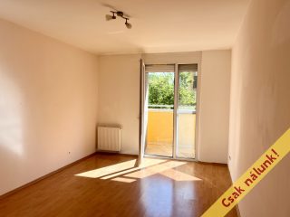 Eladó 79 m²-estársasházi lakás XVIII. Kerület (Krepuska Géza-lakótelep (volt Alacskai úti ltp.)) , Csörgőfa utca: 99'800'000 Ft