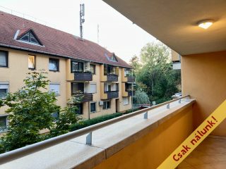 Eladó 79 m²-estársasházi lakás XVIII. Kerület (Krepuska Géza-lakótelep (volt Alacskai úti ltp.)) , Csörgőfa utca: 99'800'000 Ft