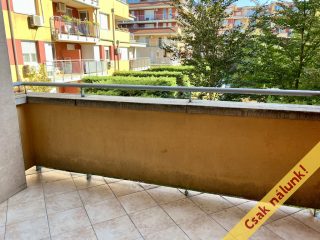 Eladó 79 m²-estársasházi lakás XVIII. Kerület (Krepuska Géza-lakótelep (volt Alacskai úti ltp.)) , Csörgőfa utca: 99'300'000 Ft