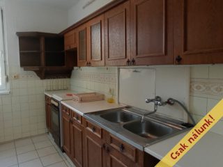 Eladó 55 m²-estársasházi lakás XVIII. Kerület (Lakatos-lakótelep) , Dolgozó út: 61'500'000 Ft