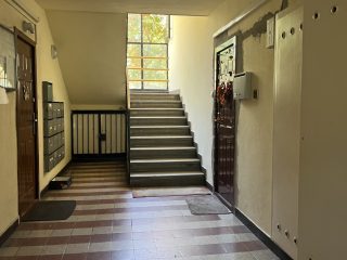 Eladó 43 m²-estársasházi lakás XVIII. Kerület (Lakatos-lakótelep) , Lakatos lakótelep: 51'000'000 Ft