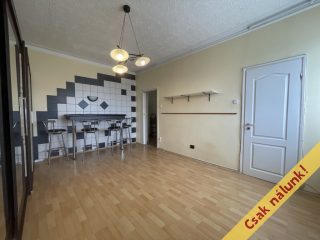 Eladó 28 m²-estársasházi lakás XVIII. Kerület (Lakatos-lakótelep) , Lakatos lakótelepen: 39'900'000 Ft