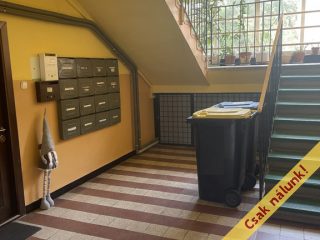 Eladó 28 m²-estársasházi lakás XVIII. Kerület (Lakatos-lakótelep) , Lakatos lakótelepen: 39'900'000 Ft
