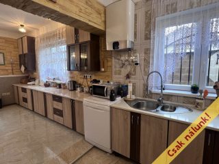 Eladó 192 m²-escsaládi ház XVIII. Kerület (Liptáktelep) , Darányi Ignác utca: 169'900'000 Ft