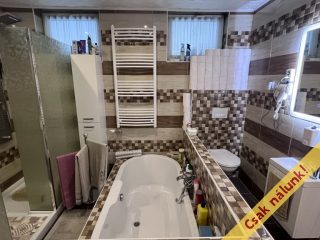 Eladó 192 m²-escsaládi ház XVIII. Kerület (Liptáktelep) , Darányi Ignác utca: 169'900'000 Ft