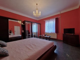 Eladó 137 m²-escsaládi ház XVIII. Kerület (Lónyaytelep) , Jegenye fasor: 115'000'000 Ft